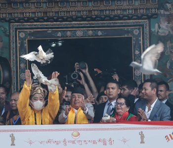 बौद्धनाथमा राष्ट्रपति पौडेल (तस्वीरहरू)