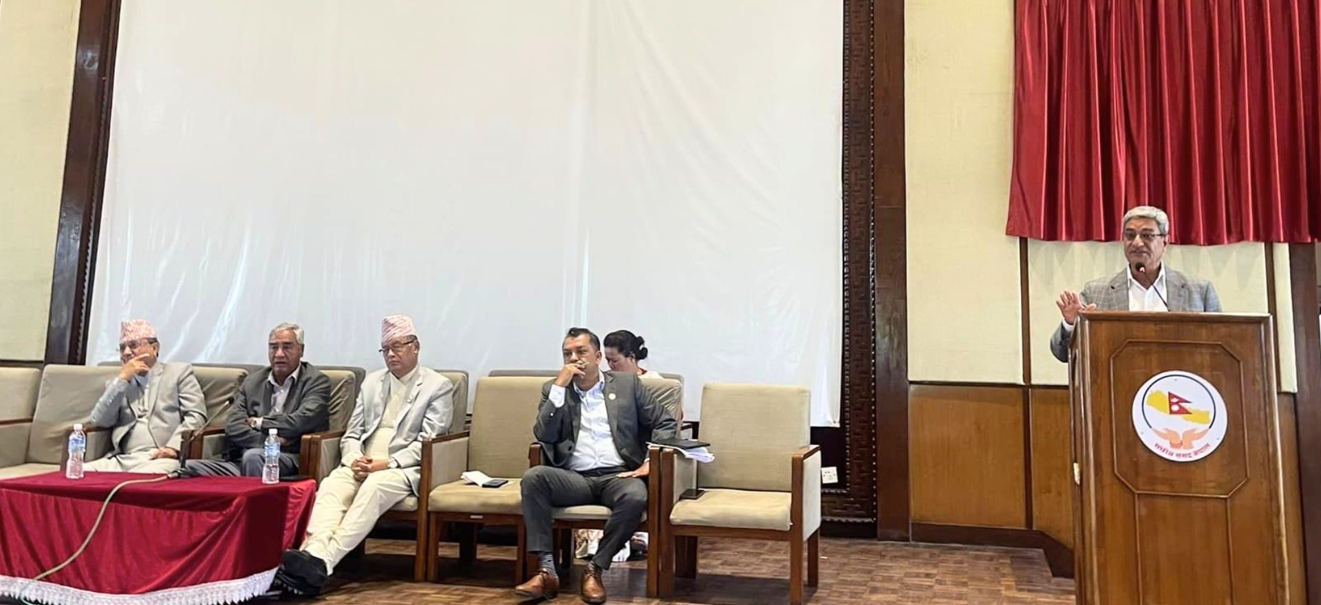 काङ्ग्रेस संसदीय दलको बैठक २ बजे बस्दै