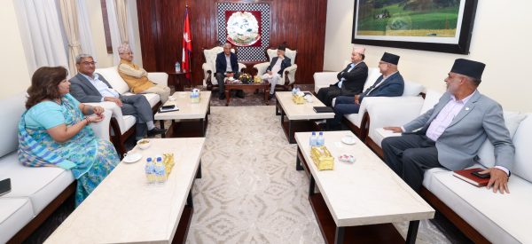 ओली र देउवाबीच भिजिट भिसा प्रकरणलगायत विषयमा छलफल