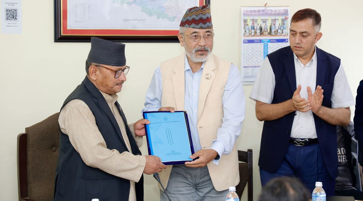 सामुदायिक विद्यालय गाभ्ने वा बन्द गर्नेबारे बन्यो मापदण्ड, शिक्षक बढुवाका यस्ता छन् प्रावधान