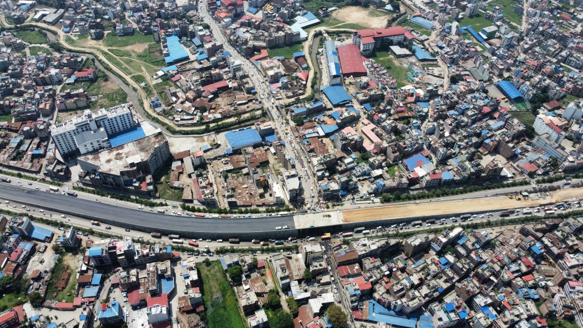 जेठ मसान्तभित्र ग्वार्को ओभरपासमा गाडी गुडाउने तयारी (तस्वीरहरू)