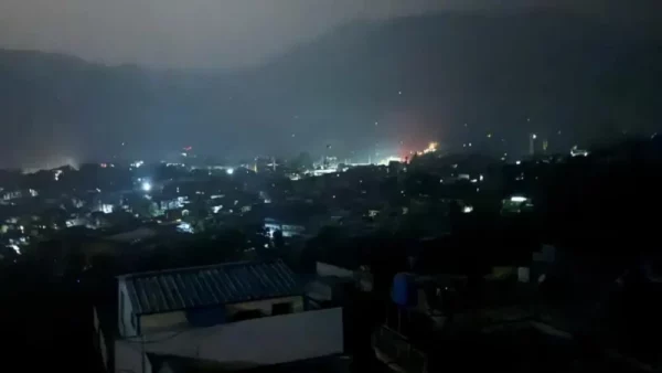 भारत र पाकिस्तानले  दिए एक अर्काका कूटनीतिज्ञलाई २४ घण्टाभित्र देश छोड्न आदेश