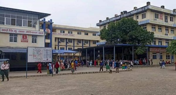 लुम्बिनी प्रादेशिक अस्पतालमा पित्तथैलीको विशेष सर्जरी कार्यक्रम गरिँदै