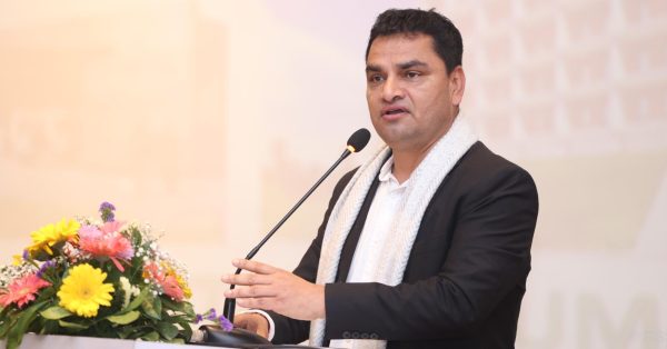 सामुदायिक अस्पतालले सरकारसँग सहकार्य गर्नुपर्ने