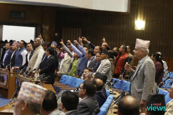 प्रतिनिधिसभा बैठक : निर्धारित समयमा बस्न नसकेपछि सारियो