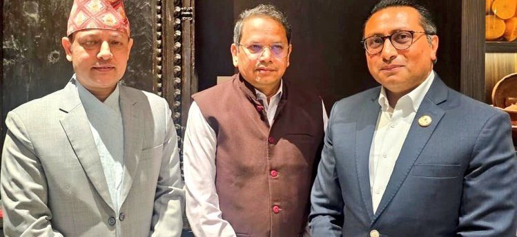 भाजपा विदेश विभाग प्रमुखसँग रास्वपा नेताहरू अर्याल र वाग्लेको भेटवार्ता