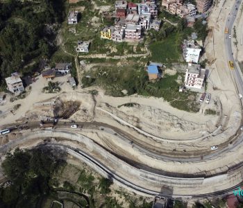 किन रोकियो धुलिखेल–साँगा सडकखण्ड विस्तार काम ?