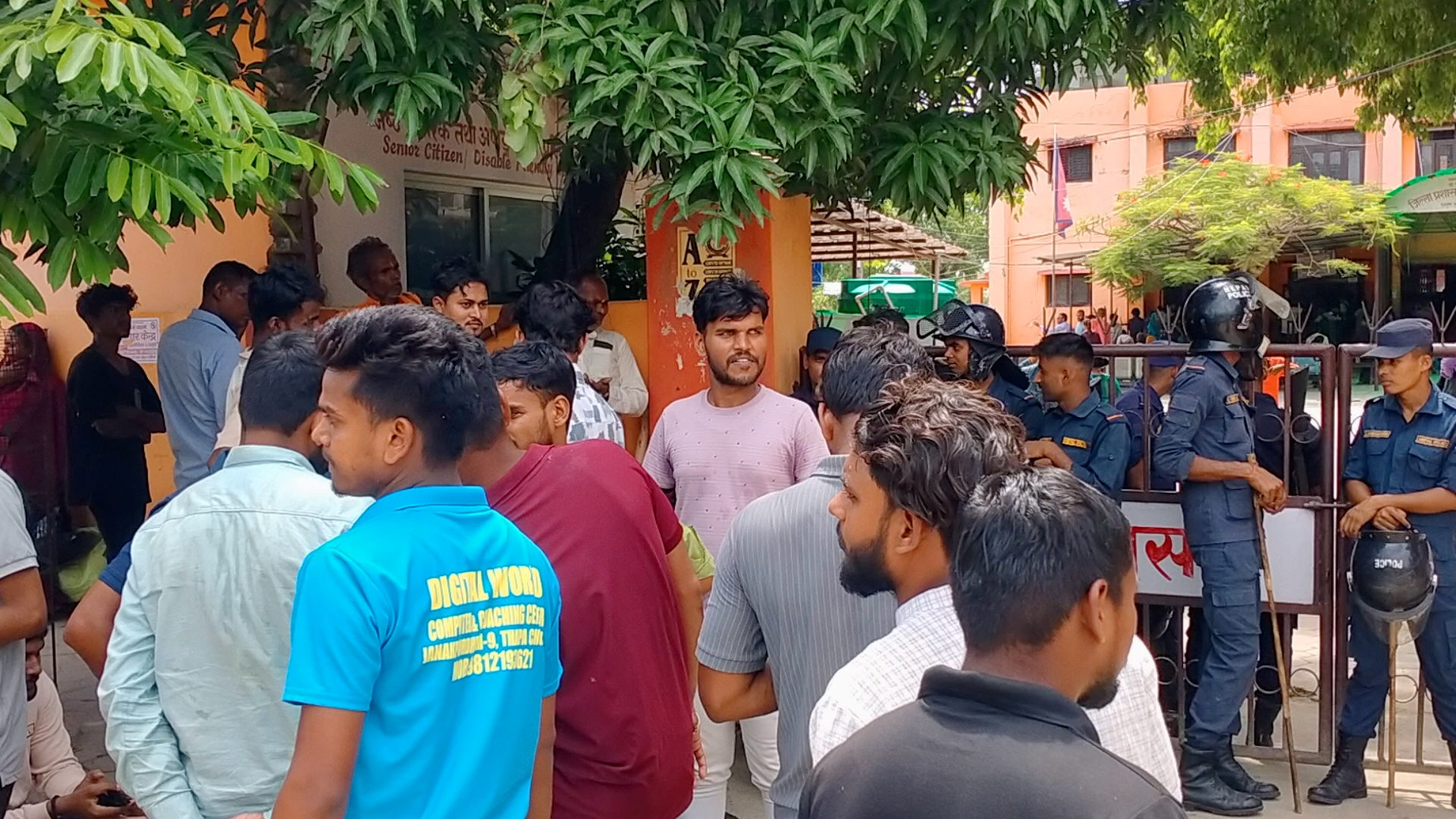 प्रवेश पत्र नभेट्दा रामसागर रामस्वरूप बहुमुखी क्याम्पसमा विवाद