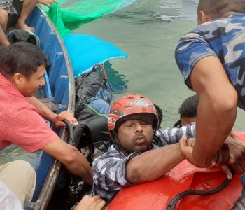 पोखरामा दुई प्याराग्लाइडिङ्ग दुर्घटना, चार जनाको सकुशल उद्धार