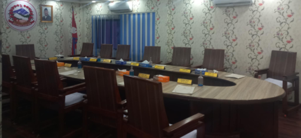 कतै देखिएनन् आर्थिक मामिलामन्त्री काफ्ले, सारिएको समयमा पनि सुरु हुन सकेन बजेट भाषण