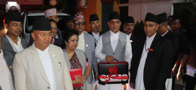 बागमतीमा दलहरूबीच कुरा मिल्यो, प्रदेशसभामा बजेट प्रस्तुत
