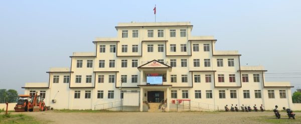 राप्ती नगरपालिकाले चिकित्सकसहित हटायो ७२ कर्मचारी