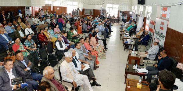 महाधिवेशको मिति तोक्न कांग्रेसमा दबाब, देउवामाथि शेखरका प्रश्नै प्रश्न