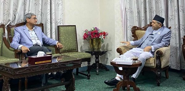 संसद्को अवरोधबारे सभामुखले गरे गृहमन्त्री लेखकसँग छलफल