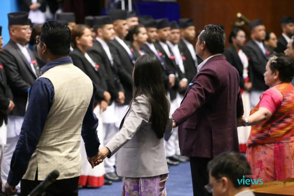 भिजिट भिसा प्रकरण : सरकारको जवाफदेहिता अमुक दलप्रति कि आमनागरिकप्रति ?