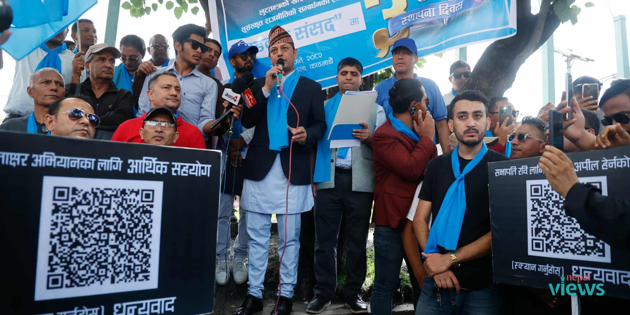 सदनदेखि सडकसम्म रास्वपा, माइतीघरमा जनताको हस्ताक्षर संकलन (तस्वीरहरू)