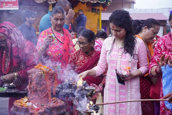 हरिशयनी एकादशी : बूढानीलकण्ठ मन्दिरमा श्रद्धालुको भीड (तस्वीरहरू)