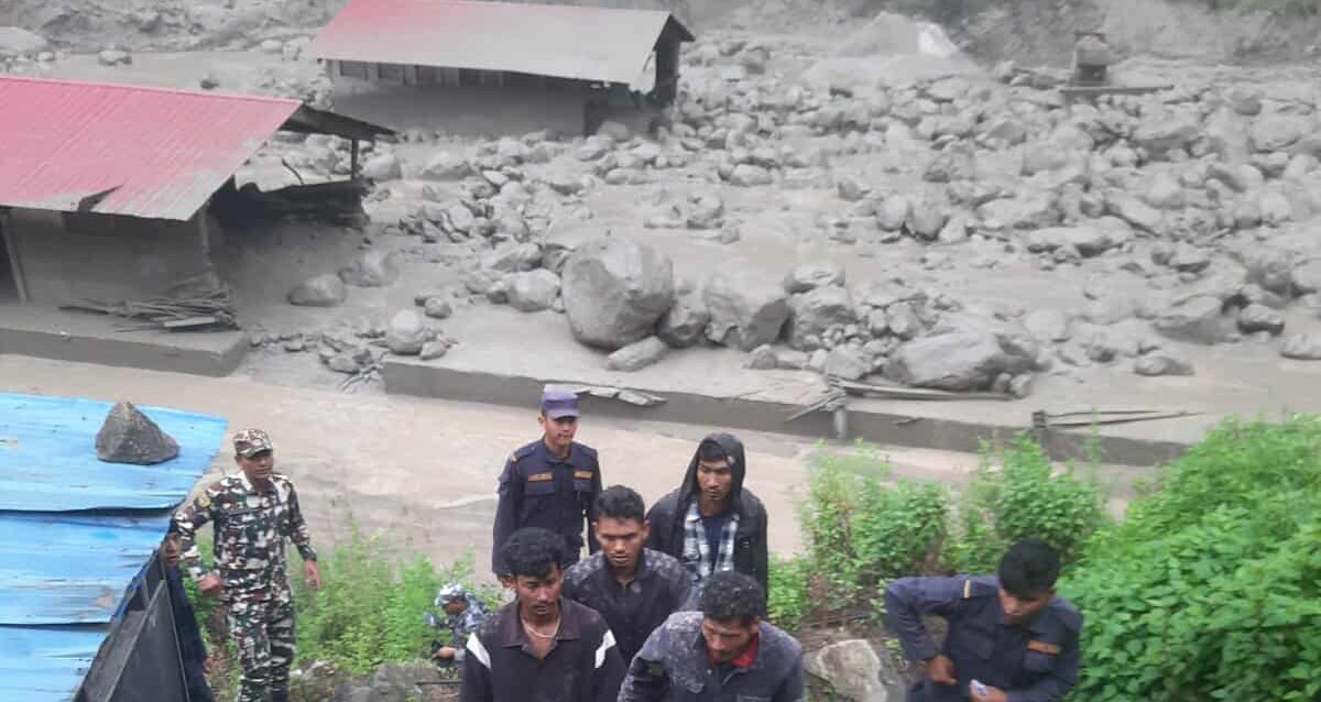 यी हुन् रसुवा बाढीमा बेपत्ता हुने तीन नेपाल प्रहरी