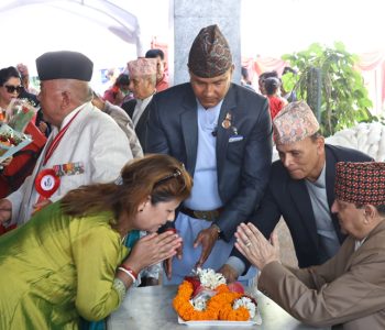 पूर्वराजा ज्ञानेन्द्रलाई जन्मदिनको शुभकामना दिन निर्मल निवासमा सर्वसाधारणको भीड (तस्वीरहरू)