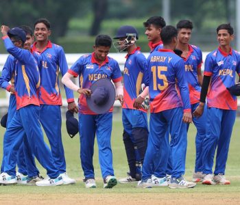 नेपालले टस जितेर बलिङ रोज्यो